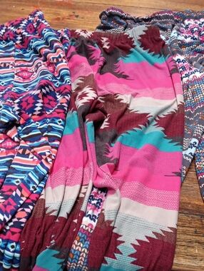 3 Pair. No Boundaries Pink & Blue Aztec-Style Girls'/teens Leggings